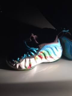 phone posits flowers